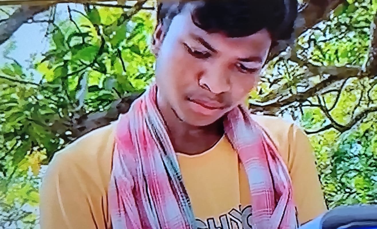 Keonjhar’s Brightest Students Forced into Labour as Poverty Threatens Higher Education Dreams